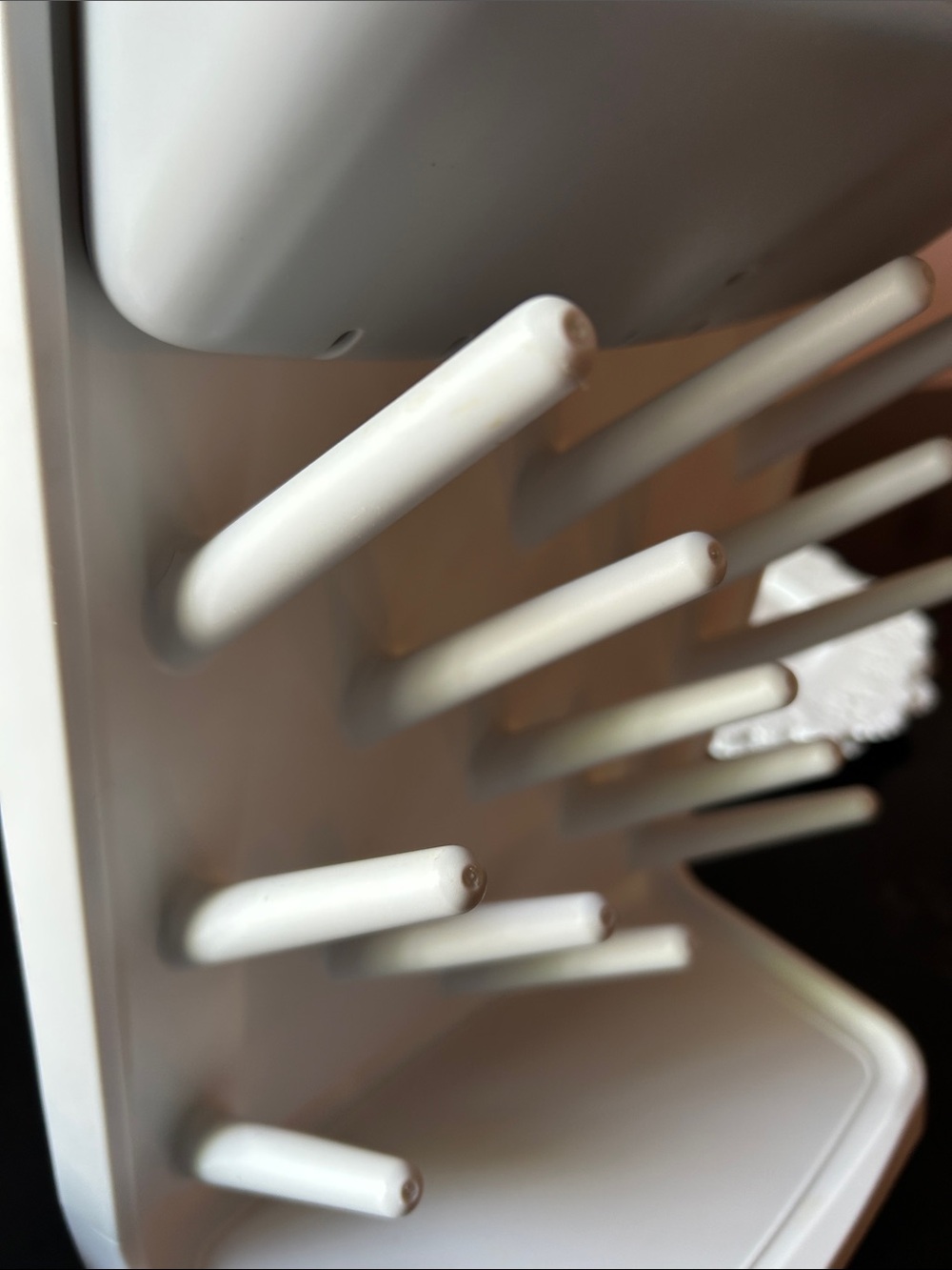 White Plastic Bottle Drying Rack - Picture 5 of 6